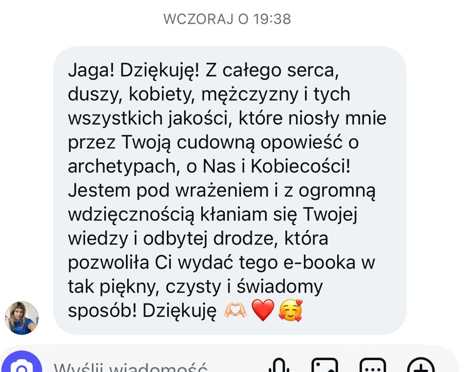 Screenshot wiadomości z podziękowaniem za ebook, wiedzę i piękny, świadomy sposób podania treści